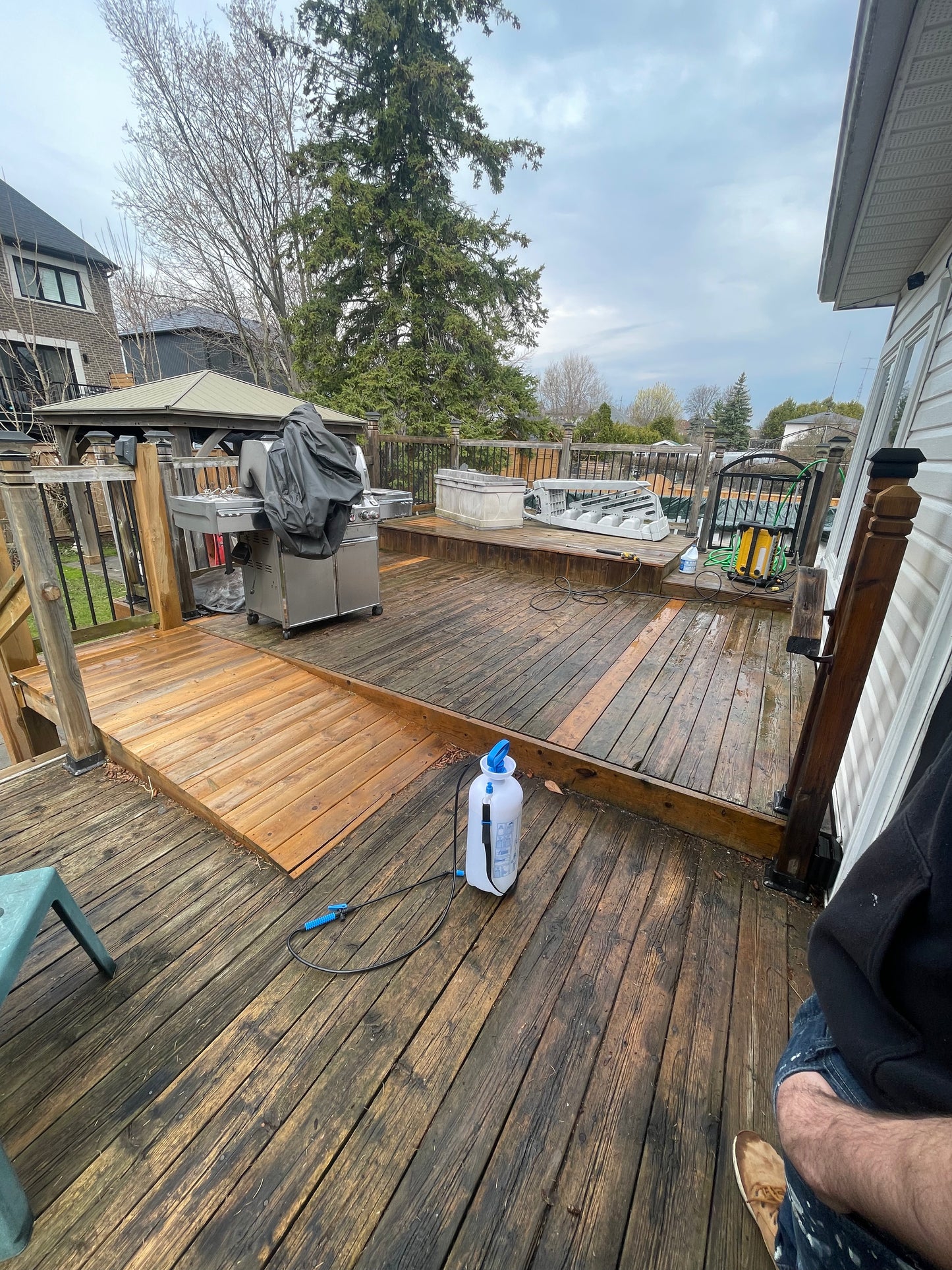 Deck and Fence Services in Newcastle, ON