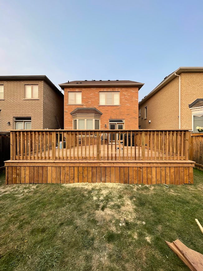 deck build in vaughan