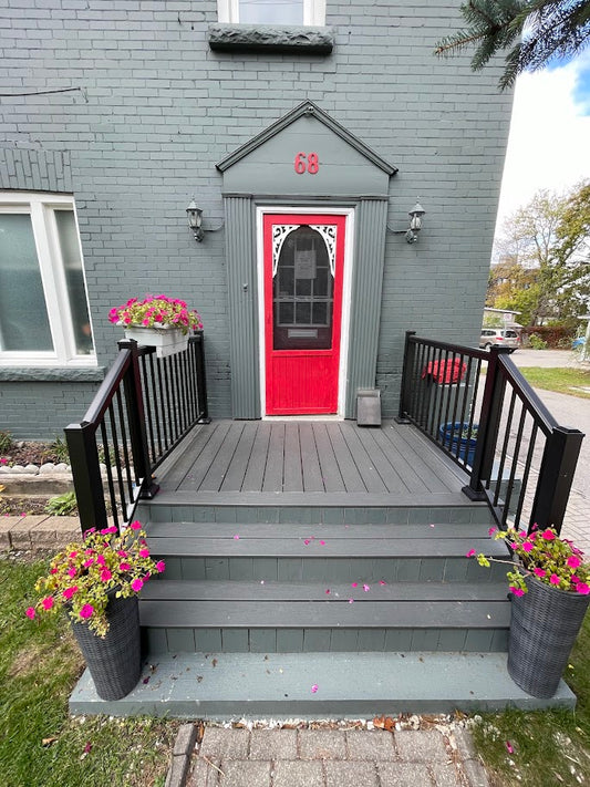 Deck builders Durham Region