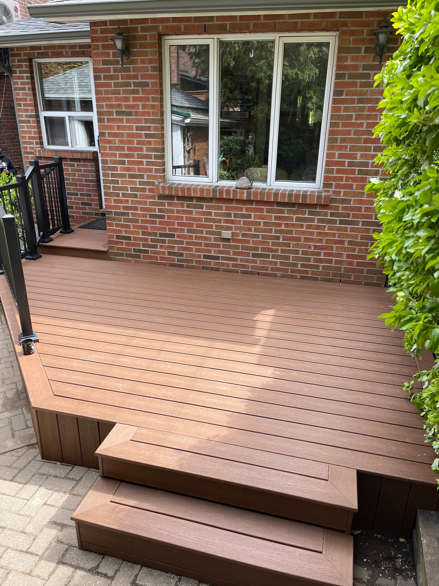 Deck & Fence Services in Bowmanville